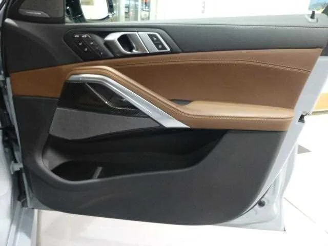 BMW X6 2025 — миниатюра 2