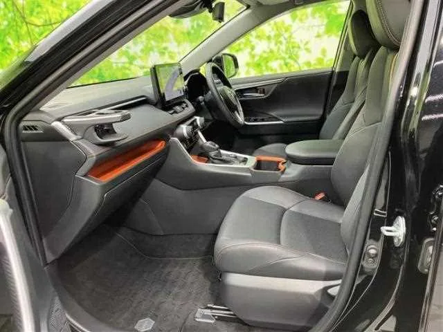 Toyota RAV4 2024 — миниатюра 5