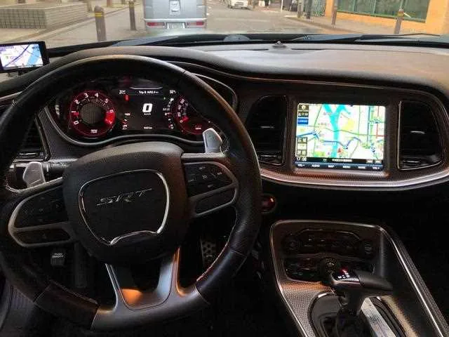 Chrysler Chrysler Others 2022 — миниатюра 3