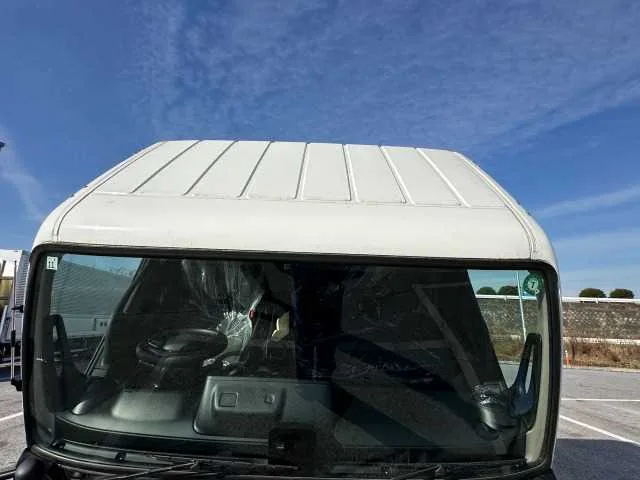 Mitsubishi Canter 2024 — миниатюра 3