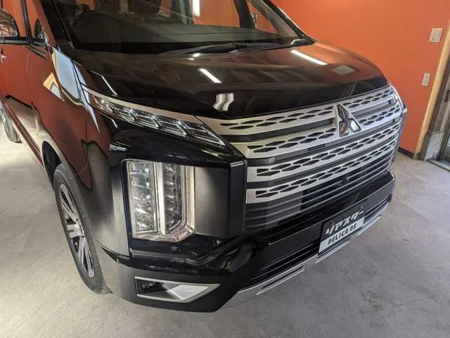 Mitsubishi Delica D:5 2024 — миниатюра 4