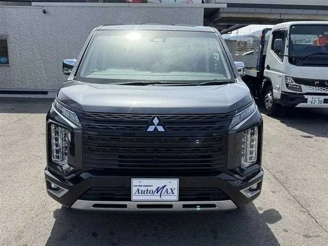 Mitsubishi Delica D:5 2024 — миниатюра 5