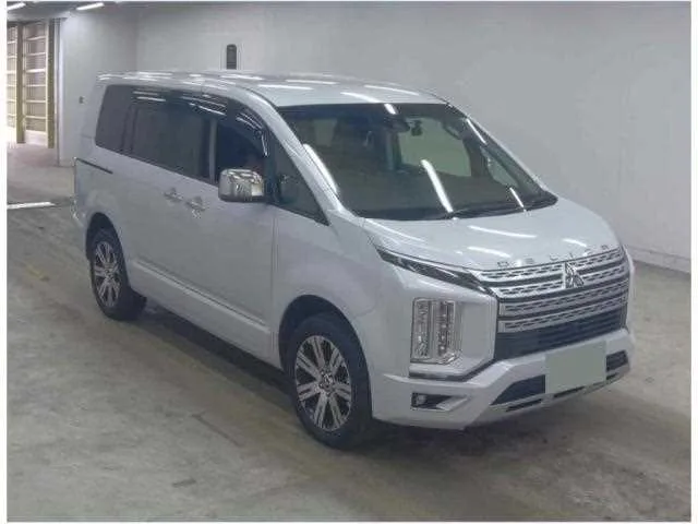 Mitsubishi Delica D:5 4WD 2023 — миниатюра 2