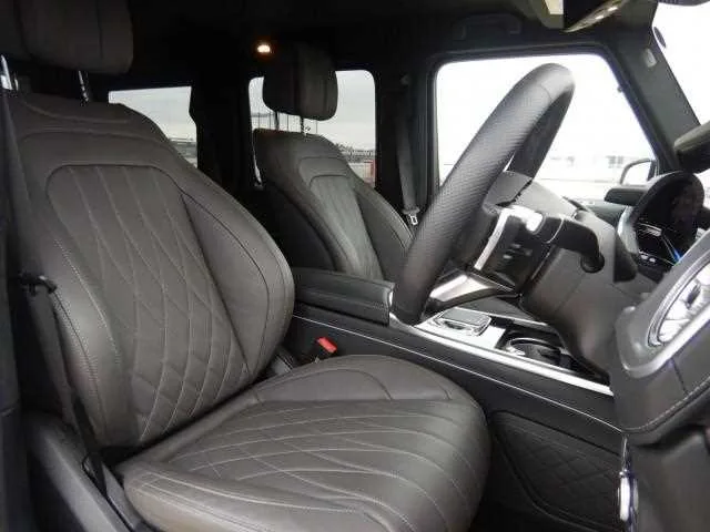 Mercedes-Benz G-Class 2024 — миниатюра 3