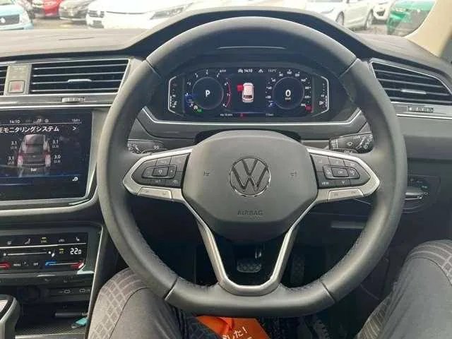 Volkswagen Tiguan 2024 — миниатюра 3
