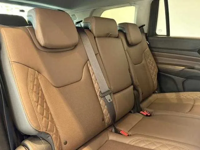 Jeep Commander 2025 — миниатюра 2