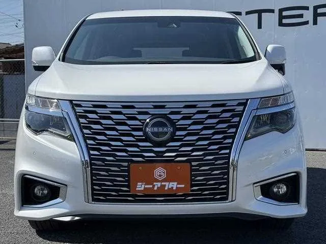 Nissan Elgrand 2024 — миниатюра 4
