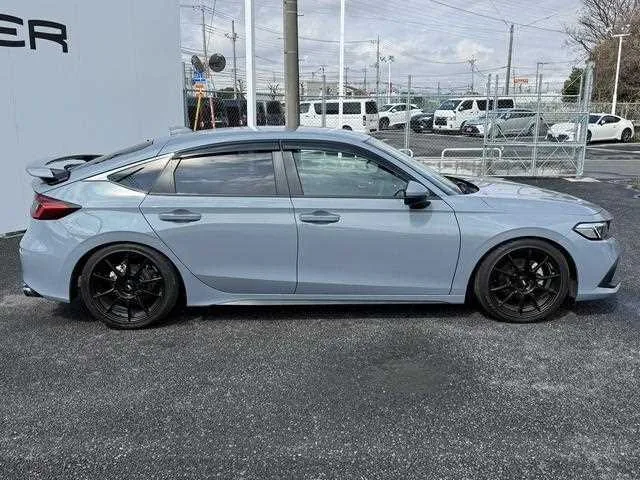 Honda CIVIC 2023 — миниатюра 4