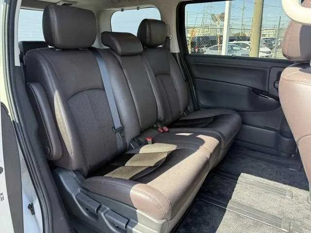 Nissan ELGRAND 2024 — миниатюра 5