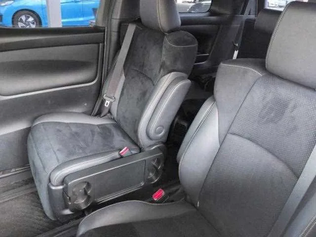 Toyota Alphard G 2023 — миниатюра 4