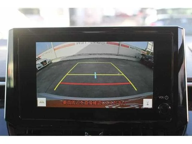 Toyota Corolla Sedan 2023 — миниатюра 3