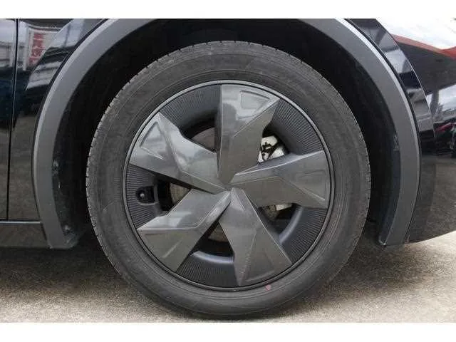 Toyota Prius 2023 — миниатюра 5