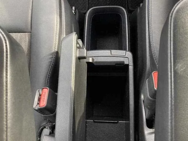 Toyota Noah 2022 — миниатюра 3