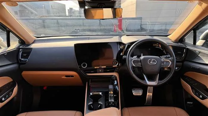 Lexus NX 350h L 2023 — миниатюра 3