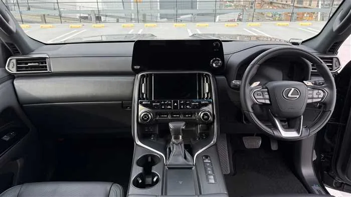 Lexus LX 600 2024 — миниатюра 5