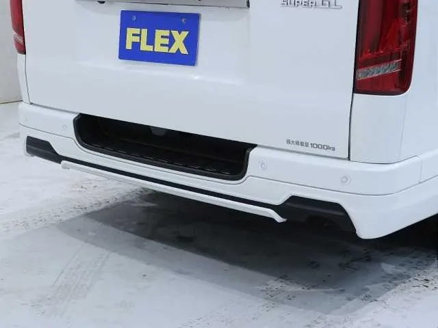 Toyota Hiace Van 2023 — миниатюра 5