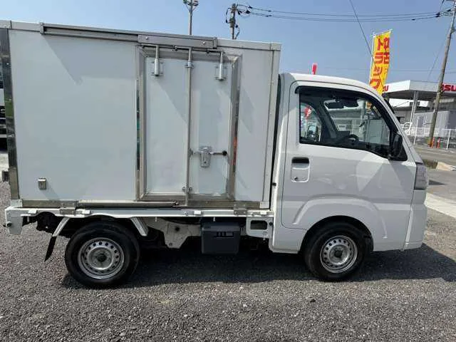 Daihatsu Hijet Truck 2022 — миниатюра 5