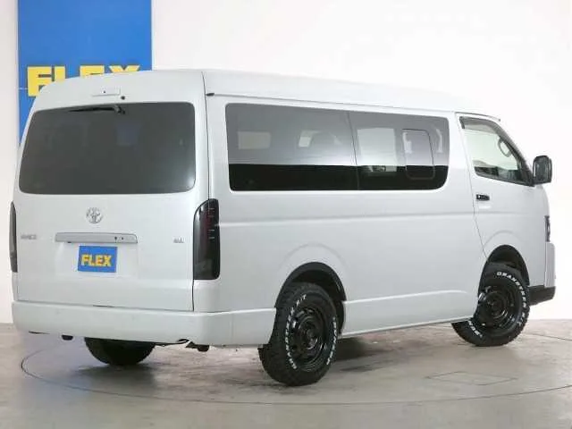 Toyota Hiace Wagon 2022 — миниатюра 5