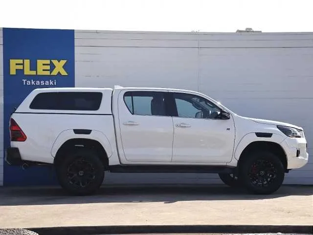 Toyota Hilux 2023 — миниатюра 4