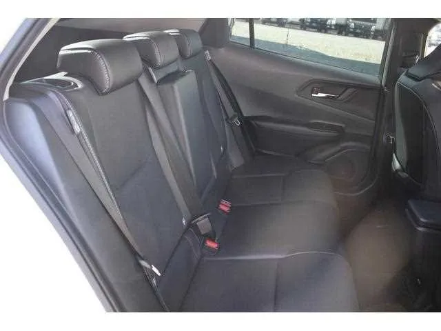 Toyota Prius 2023 — миниатюра 3