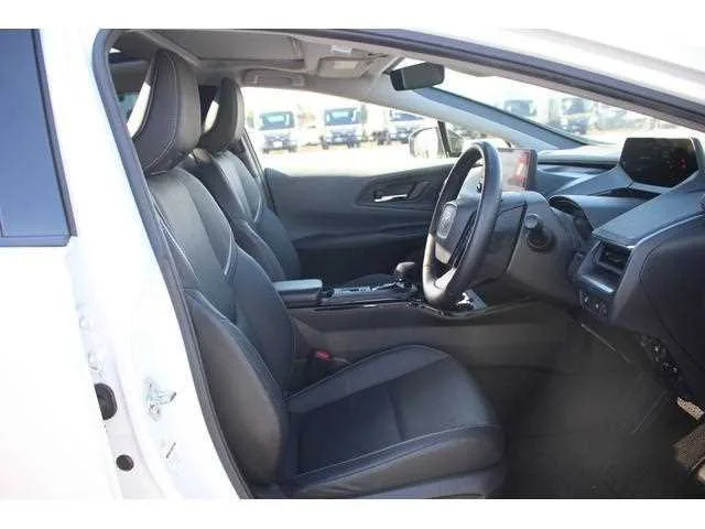 Toyota Prius 2023 — миниатюра 4