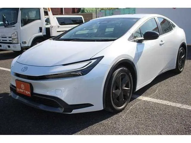 Toyota Prius 2023 — миниатюра 3