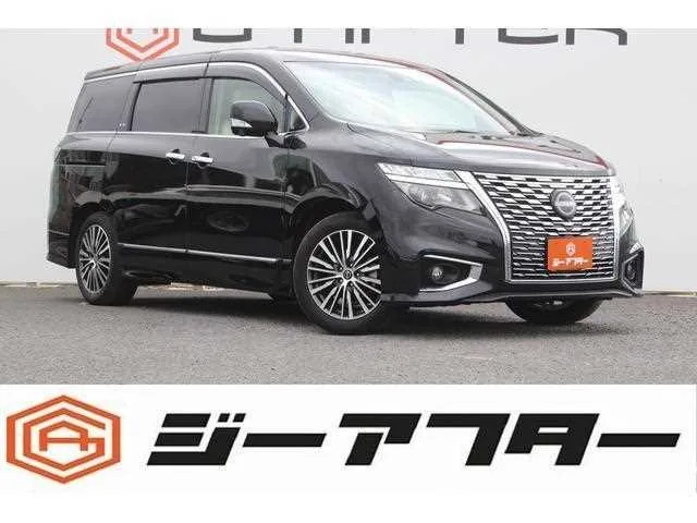 Nissan Elgrand 2023 — фото 1, купить с доставкой в Москву