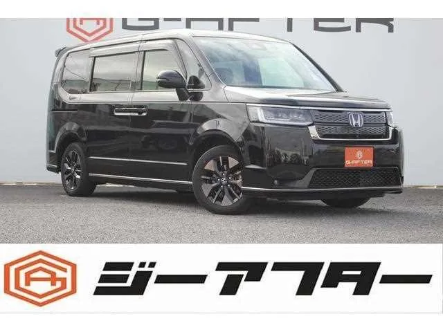 Honda Step WGN 2022 — фото 1, купить с доставкой в Москву