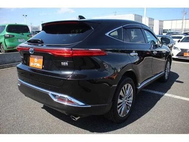 Toyota Harrier Hybrid 2023 — миниатюра 3