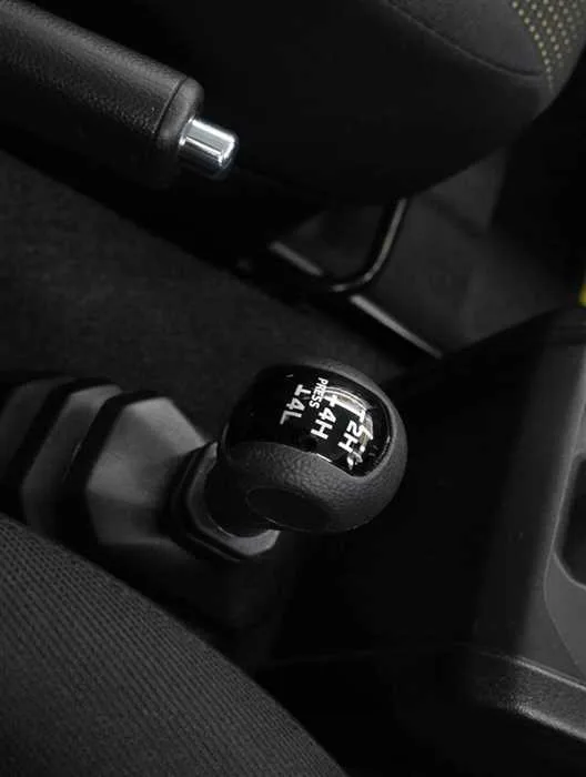 Suzuki JIMNY SIERRA JC 2024 — миниатюра 4