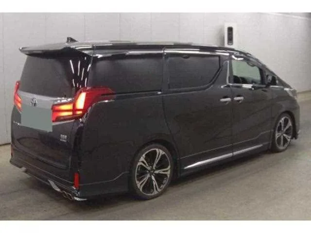 Toyota Alphard Hybrid 2023 — миниатюра 2