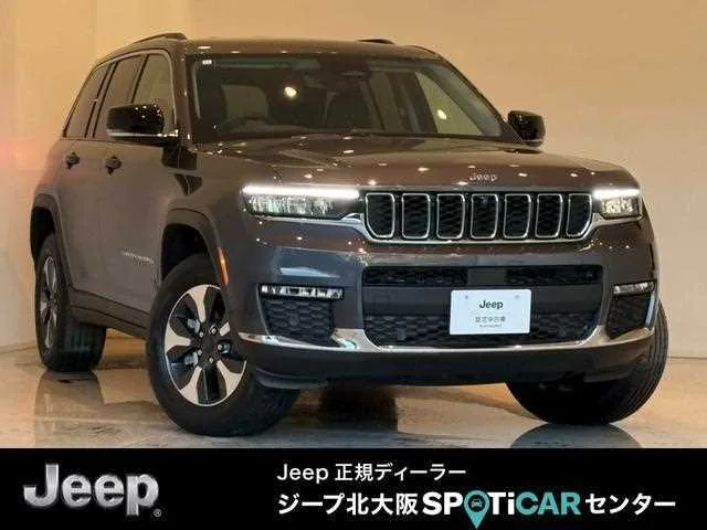Jeep Grand Cherokee 2023 — фото 1, купить с доставкой в Москву