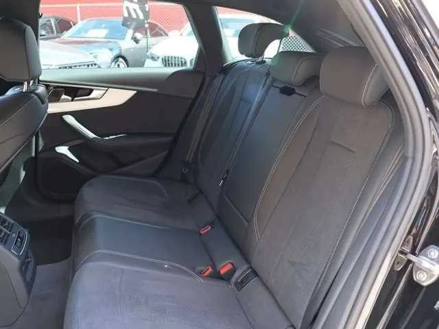 Audi A4 2023 — миниатюра 5