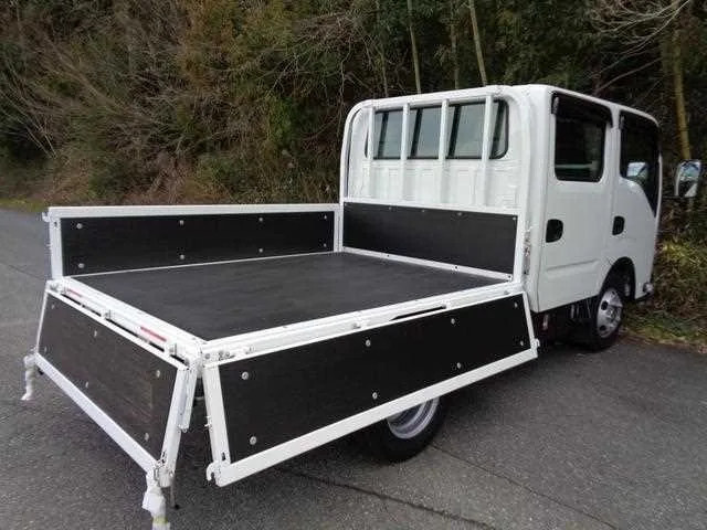 Isuzu ELF TRUCK 2024 — миниатюра 3