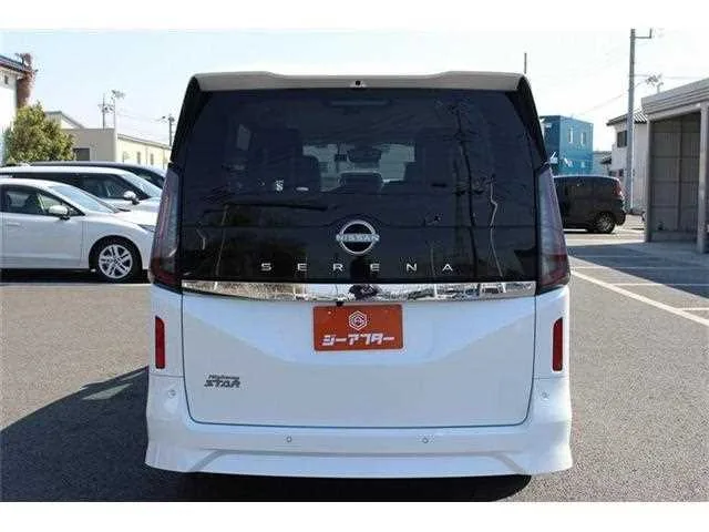 Nissan Serena 2024 — миниатюра 3