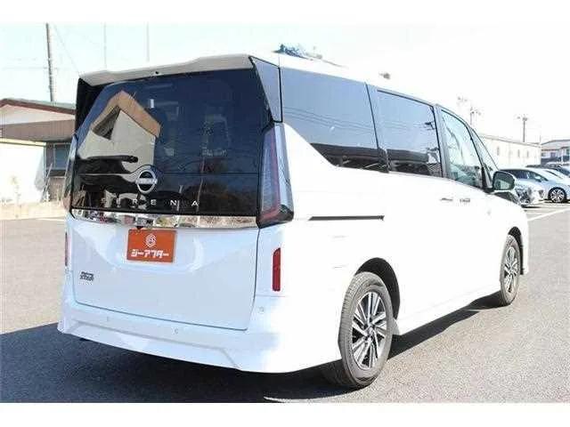 Nissan Serena 2024 — миниатюра 5