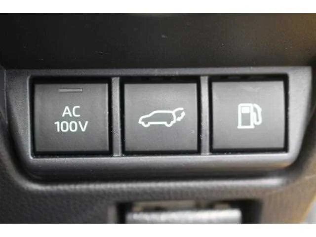 Toyota Prius 2023 — миниатюра 3