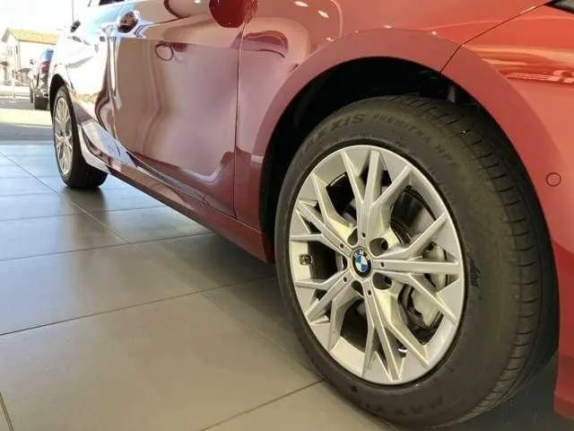BMW 1 Series 2025 — миниатюра 5