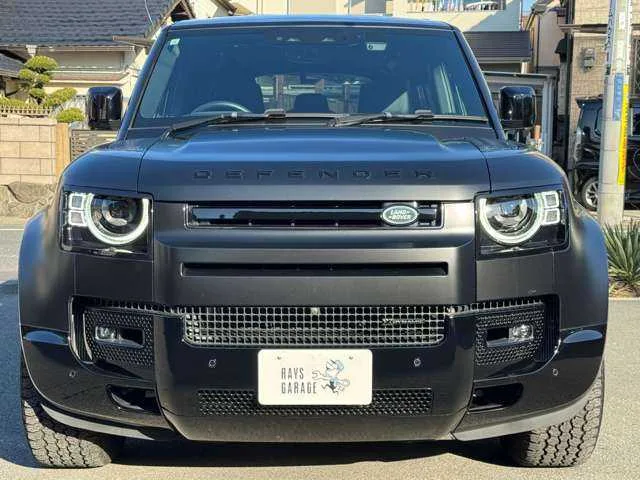 Land Rover Defender 2023 — миниатюра 5