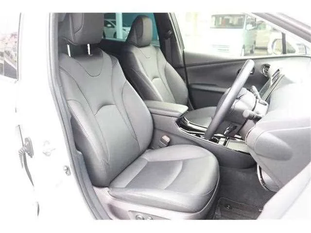 Toyota Prius 2022 — миниатюра 5