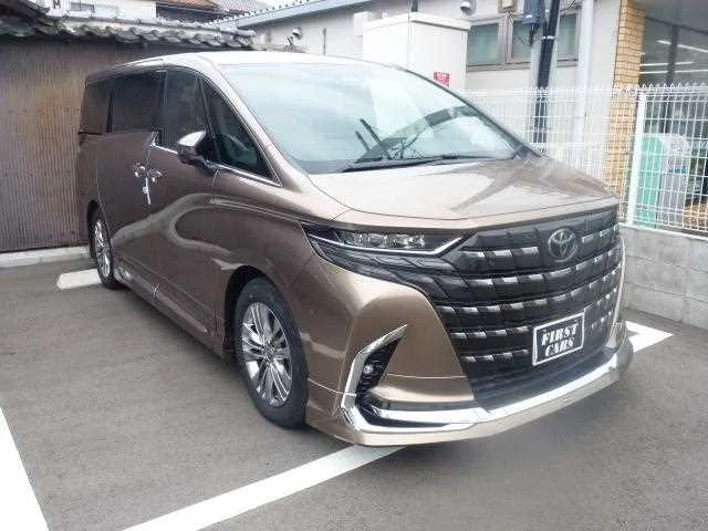 Toyota Alphard Hybrid 2024 — миниатюра 4