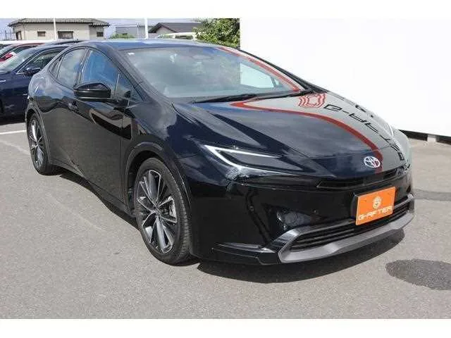 Toyota Prius 2024 — фото 1, купить с доставкой в Москву