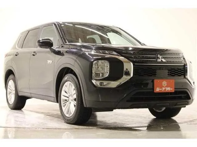 Mitsubishi Outlander 2022 — миниатюра 3
