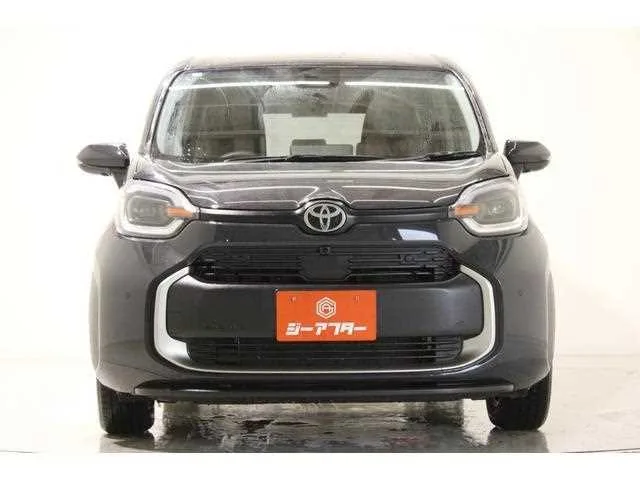Toyota SIENTA 2022 — миниатюра 3