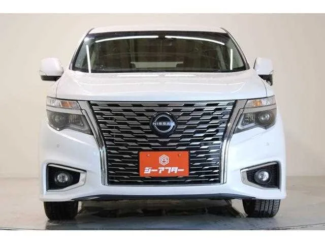 Nissan ELGRAND 2024 — миниатюра 5