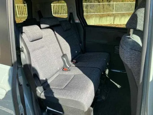 Toyota Sienta Z 2022 — миниатюра 2