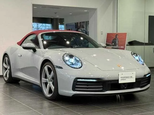 Porsche 911 2024 — миниатюра 2
