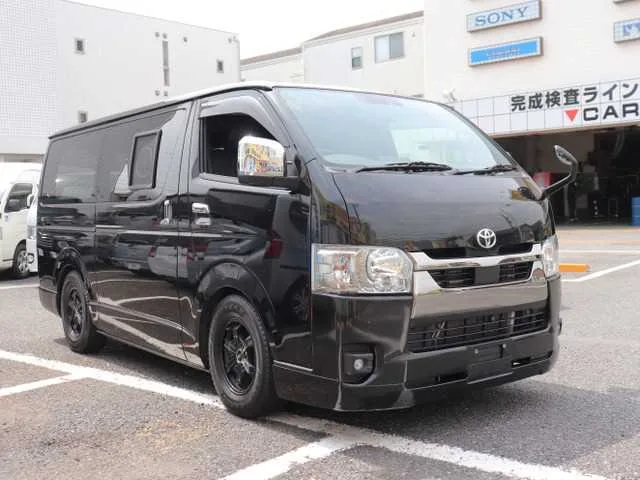 Toyota Hiace Van 2023 — фото 1, купить с доставкой в Москву