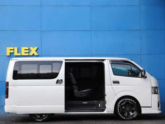 Toyota Hiace Van 2024 — миниатюра 4