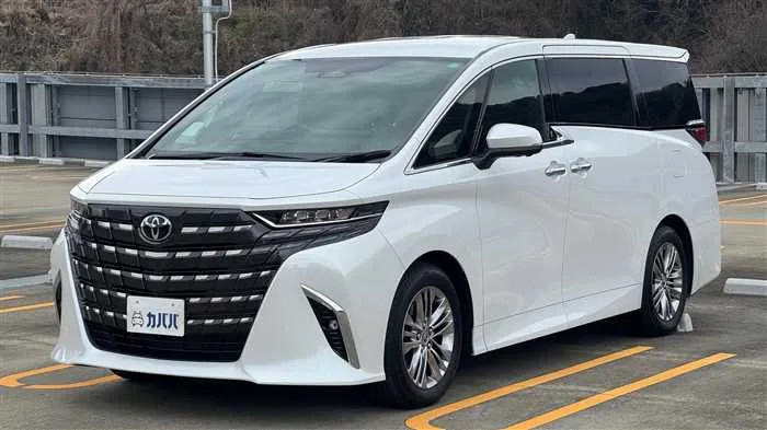 Toyota Alphard Z 2024 — фото 1, купить с доставкой в Москву